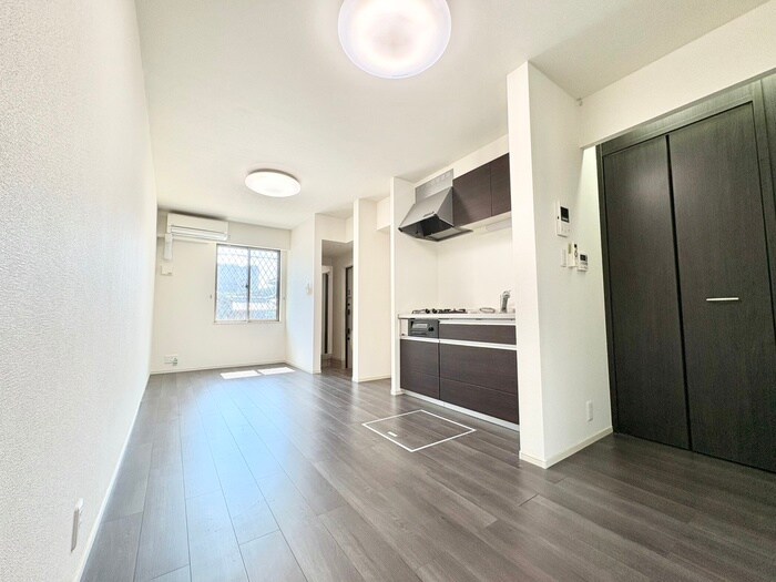 物件内観写真12　(居室)