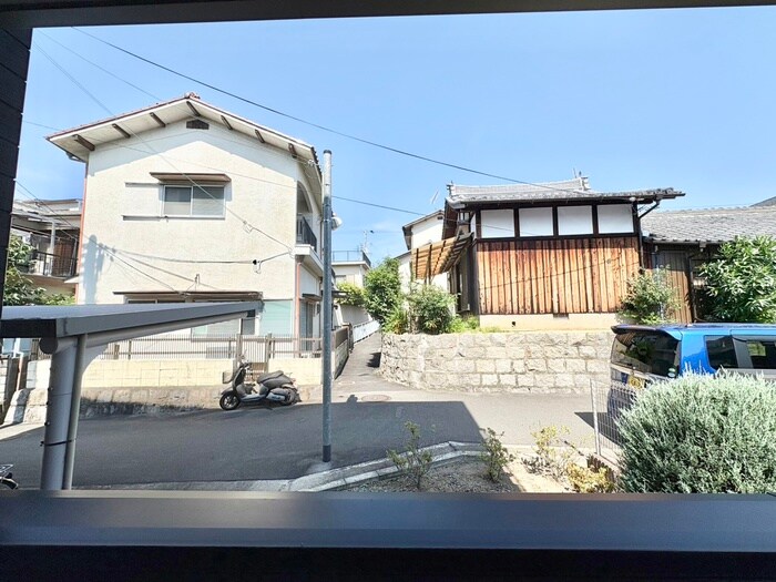 物件内観写真19　(室内からの展望)