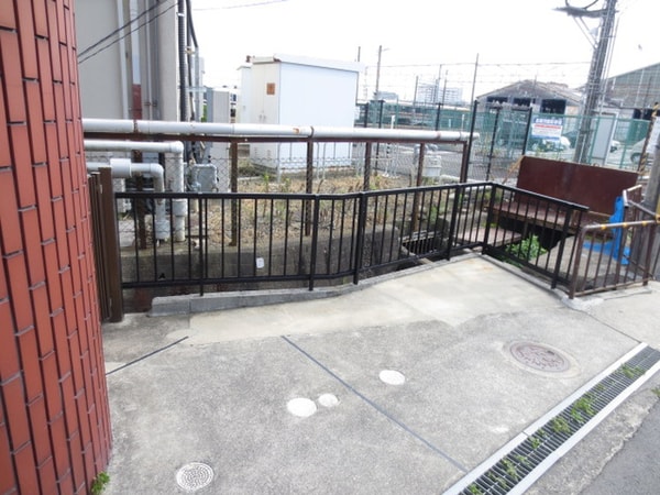 バイク置き場
