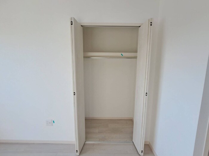 物件内観写真16　(収納)