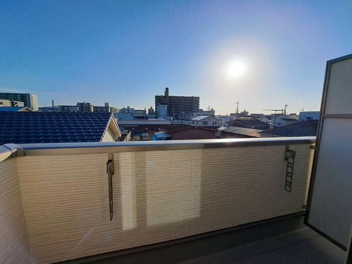 物件内観写真22　(室内からの展望)