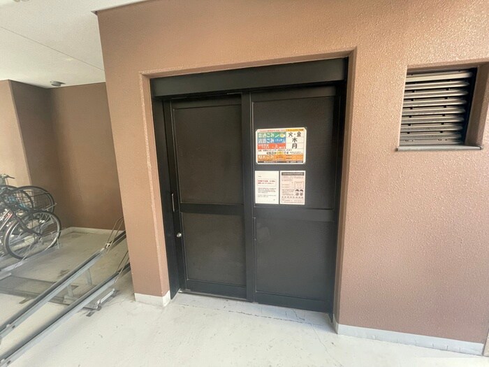 物件外観写真6　(建物設備)