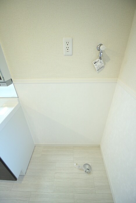 物件内観写真22　(洗濯機置場)