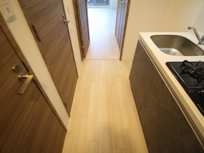 物件内観写真15　(廊下)