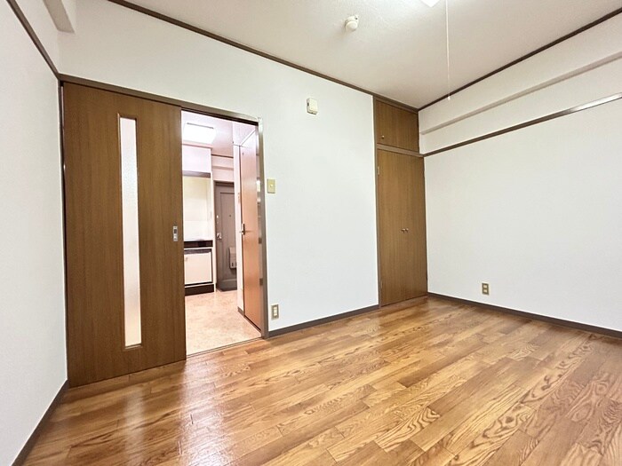 物件内観写真7　(居室)