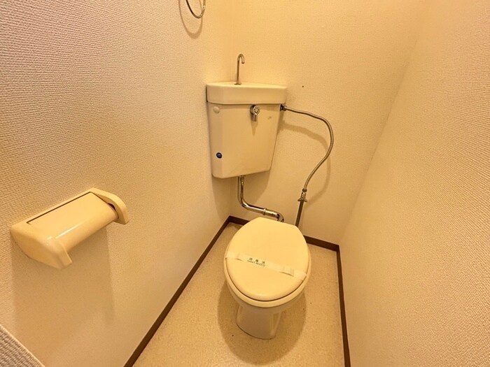 物件内観写真14　(トイレ)