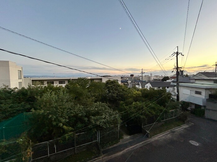 物件内観写真19　(室内からの展望)