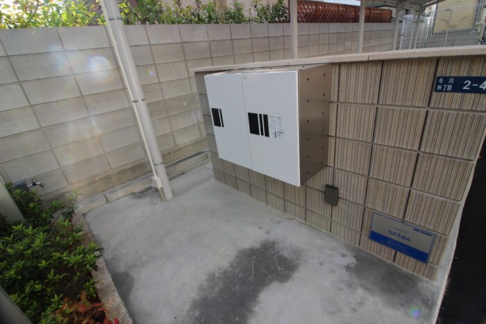 物件外観写真6　(建物設備)