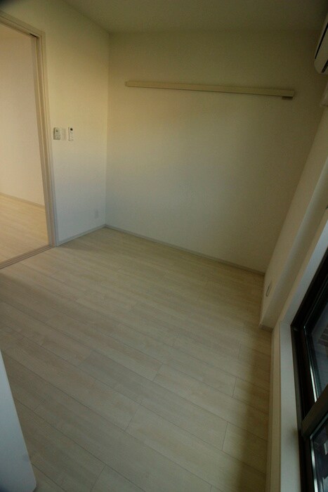 物件内観写真15　(居室)