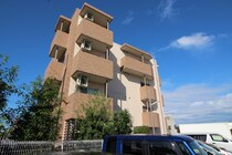 シャンブル学園町の外観写真