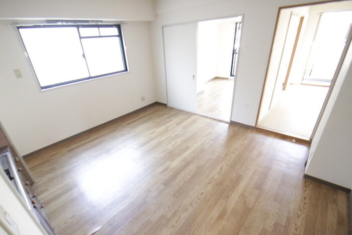 物件内観写真22　(居室)