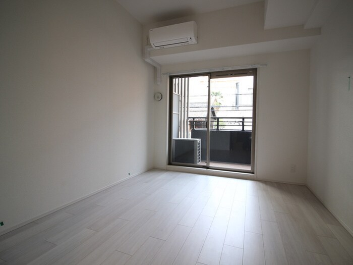 物件内観写真15　(居室)