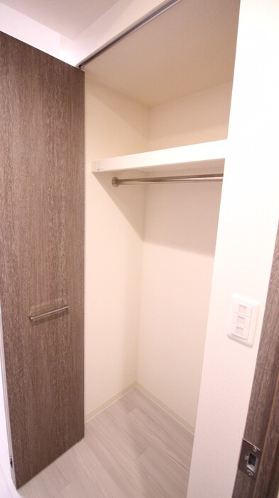 物件内観写真15　(収納)