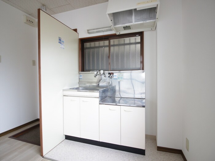 物件内観写真10　(居室)