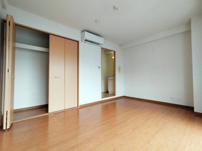 物件内観写真18　(居室)