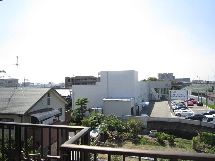 物件内観写真8　(ベランダ・バルコニー)