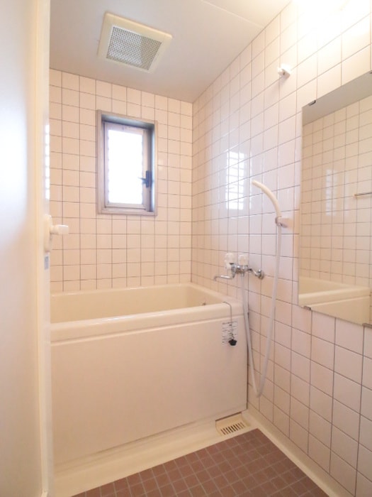 物件内観写真8　(バス／シャワールーム等)