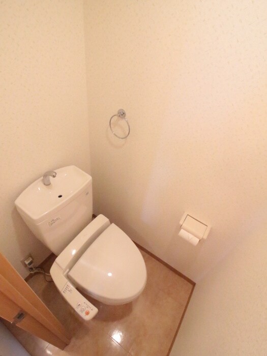 物件内観写真10　(トイレ)