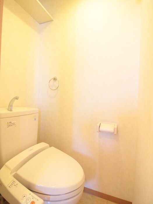 物件内観写真14　(トイレ)