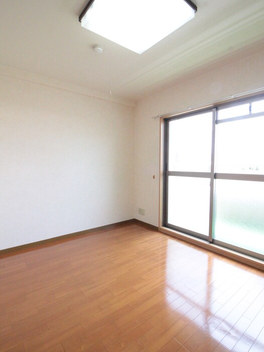 物件内観写真19　(居室)