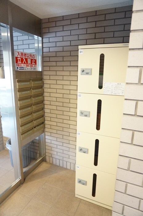 物件外観写真4　(建物設備)