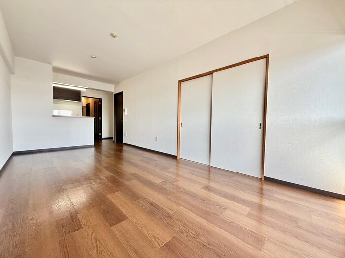 物件内観写真7　(居室)