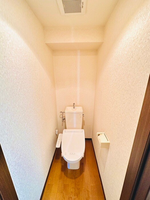 物件内観写真11　(トイレ)