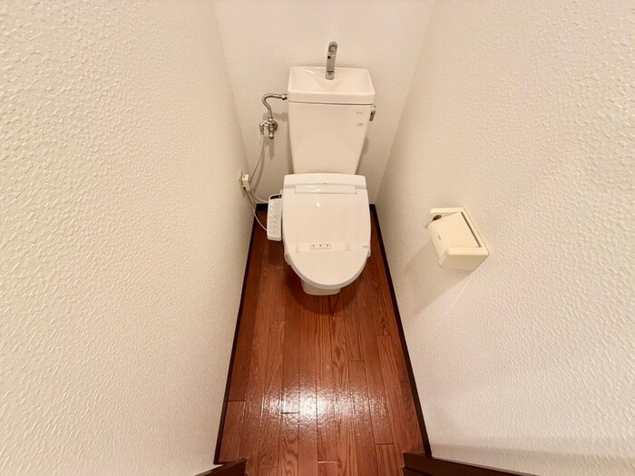 物件内観写真14　(トイレ)