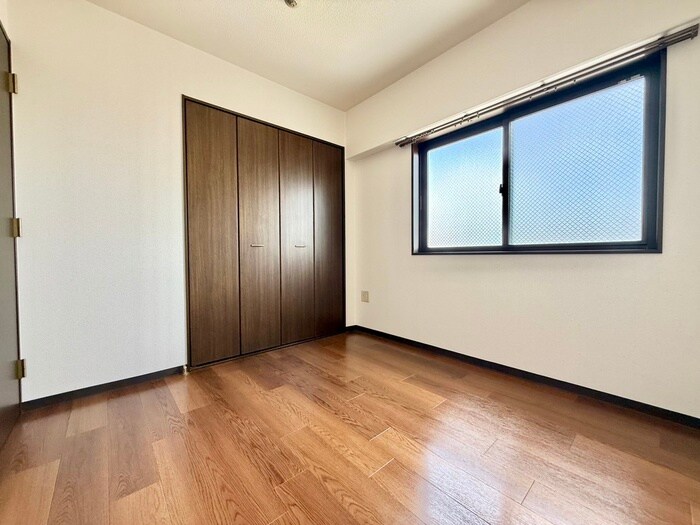 物件内観写真22　(居室)