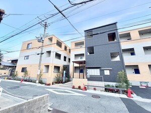イレーネ守口外観写真