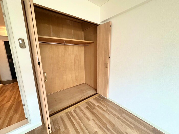物件内観写真11　(収納)