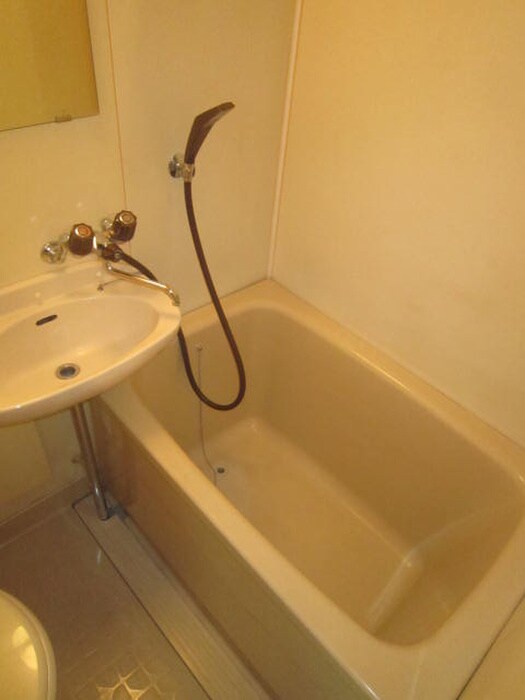 物件内観写真10　(バス／シャワールーム等)