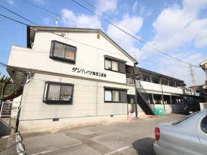 ｻﾝﾊｲﾂ高司２番館外観写真