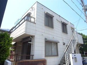 ホワイトハイツ外観写真