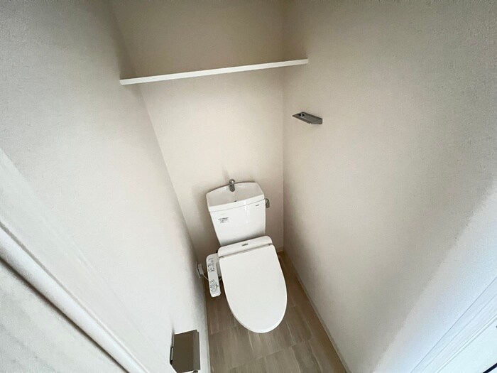 物件内観写真13　(トイレ)