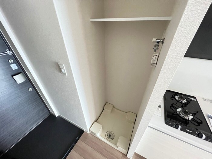 物件内観写真20　(洗濯機置場)