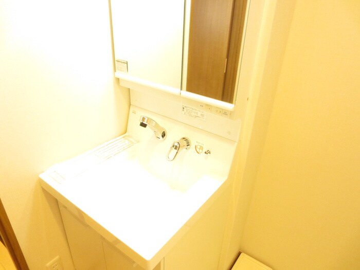 物件内観写真7　(洗面)