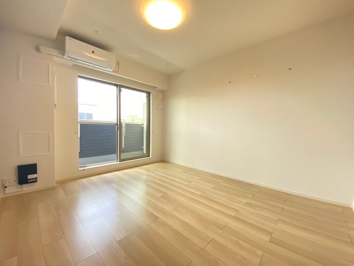 物件内観写真13　(居室)