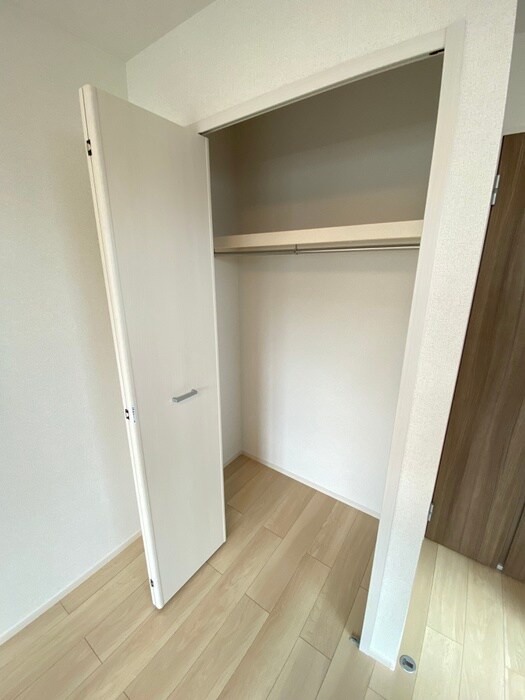 物件内観写真15　(収納)