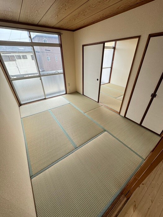 物件内観写真5　(居室)