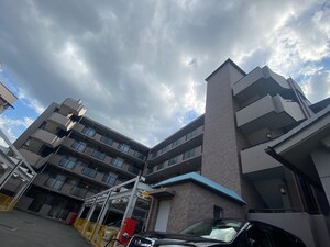 エクセラ－ジュ嵐山（２１０）外観写真