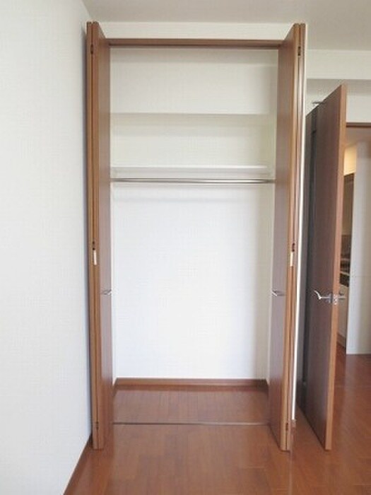 物件内観写真15　(収納)