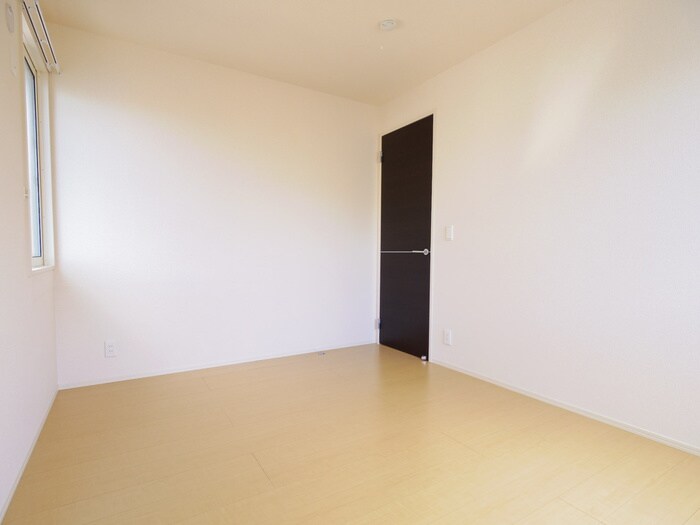 物件内観写真17　(居室)