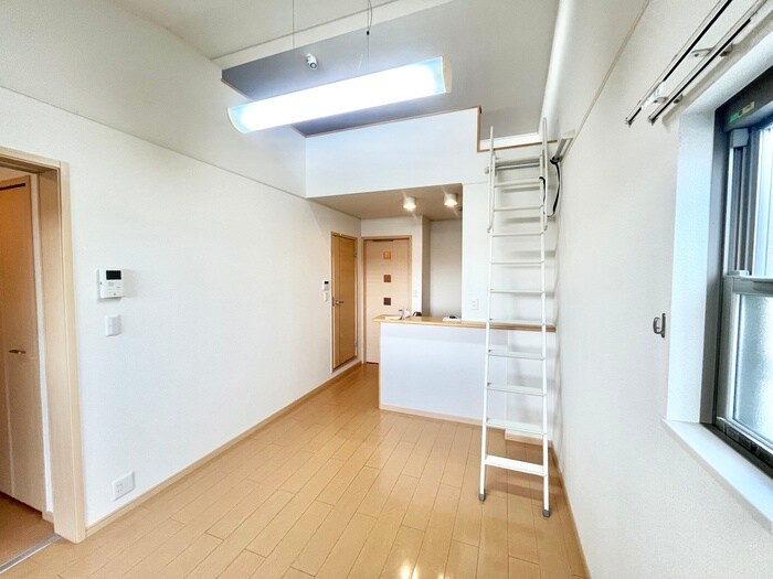 物件内観写真7　(居室)