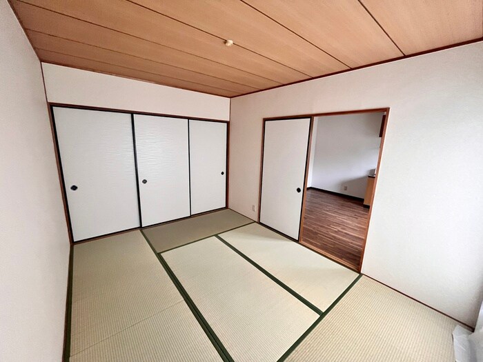 物件内観写真14　(居室)