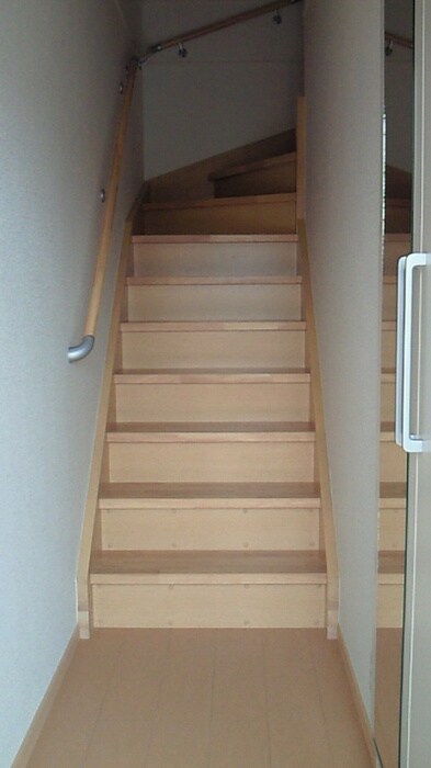 物件内観写真9　(廊下)