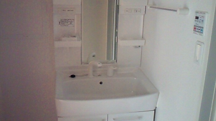 物件内観写真14　(洗面)