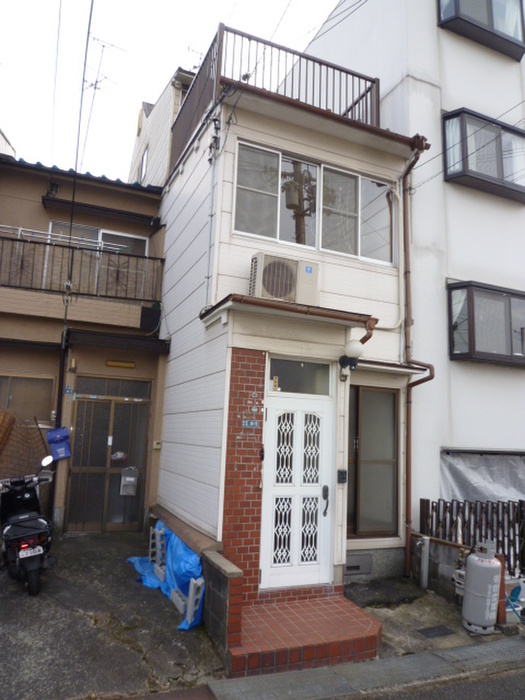 楠根北町貸家