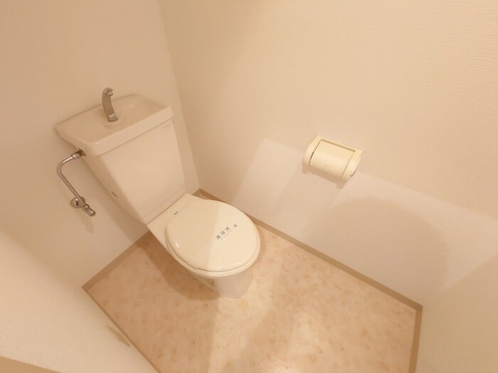 物件内観写真16　(トイレ)