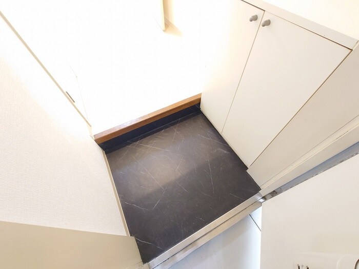 物件内観写真20　(玄関)